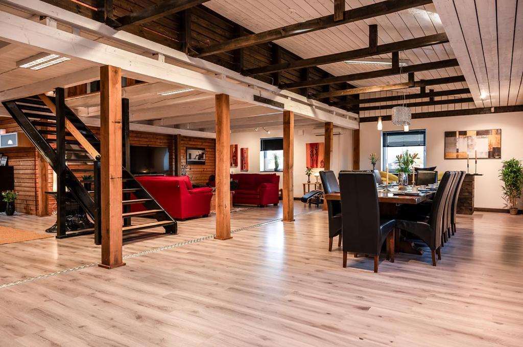 Unique Rustic Property In Skane Linderod Exterior foto