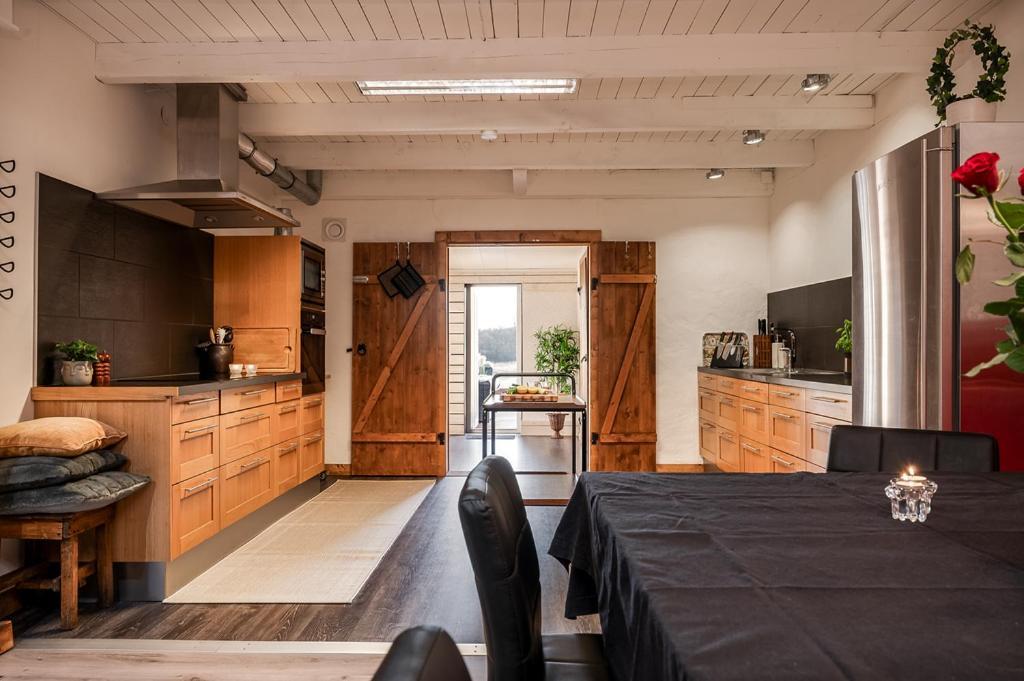 Unique Rustic Property In Skane Linderod Exterior foto